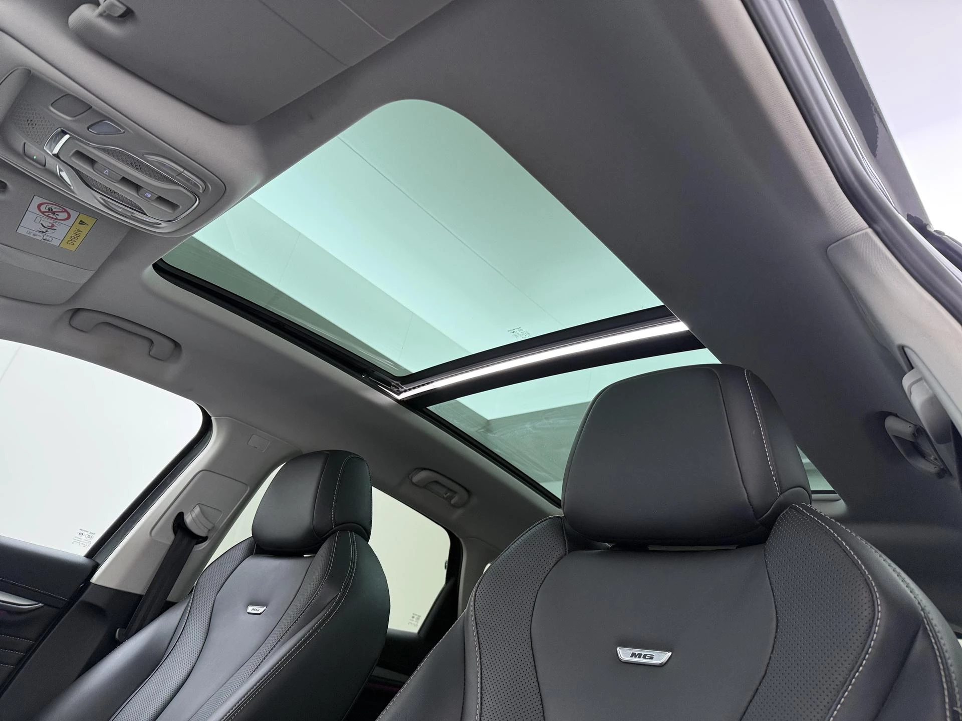 Hoofdafbeelding MG Marvel R