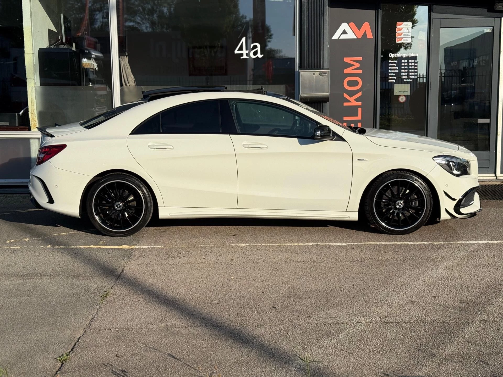 Hoofdafbeelding Mercedes-Benz CLA