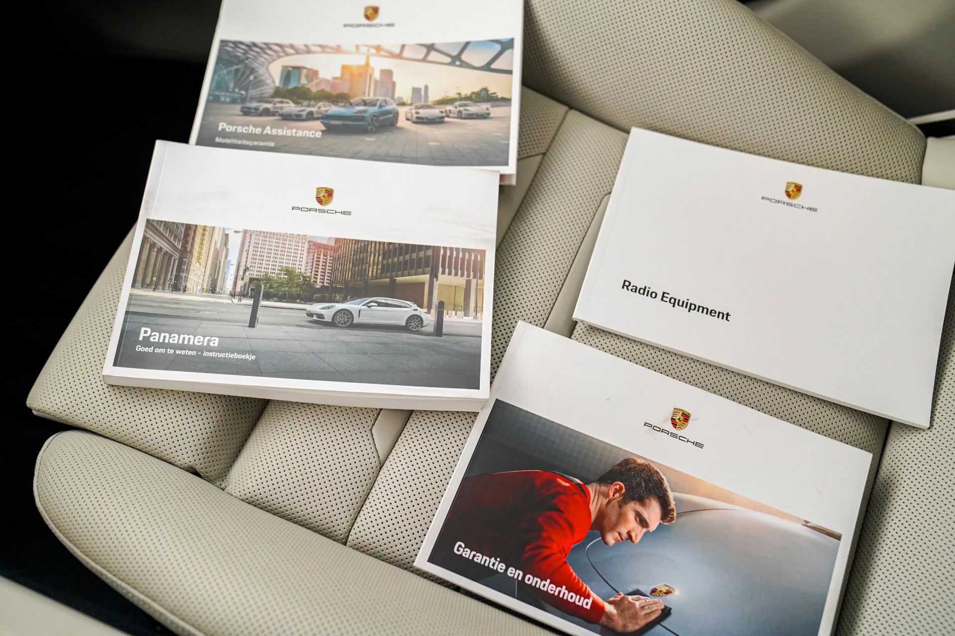 Hoofdafbeelding Porsche Panamera