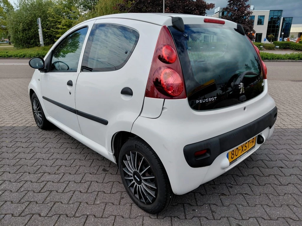 Hoofdafbeelding Peugeot 107