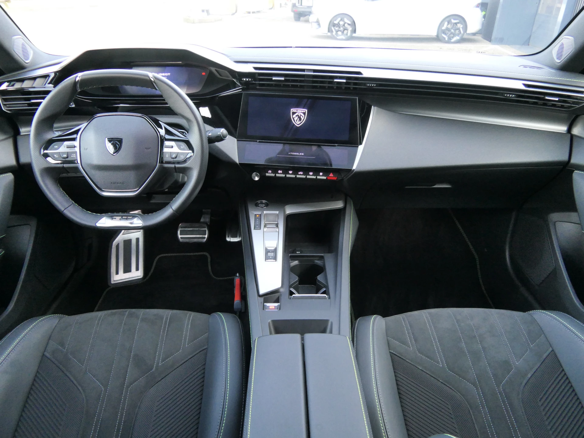 Hoofdafbeelding Peugeot 408