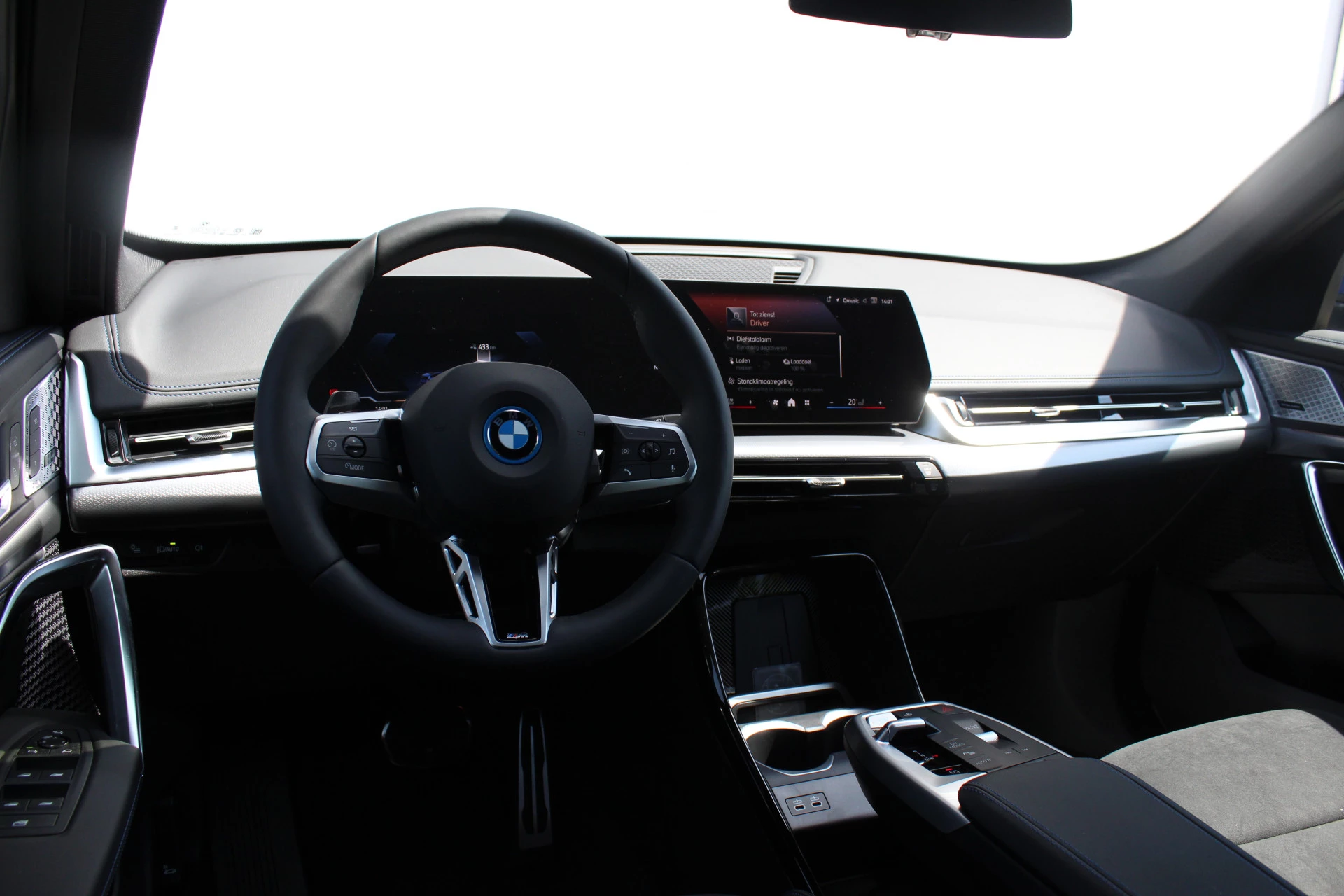 Hoofdafbeelding BMW iX1