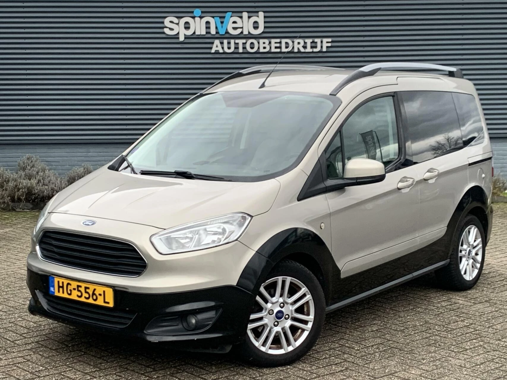 Hoofdafbeelding Ford Tourneo Courier