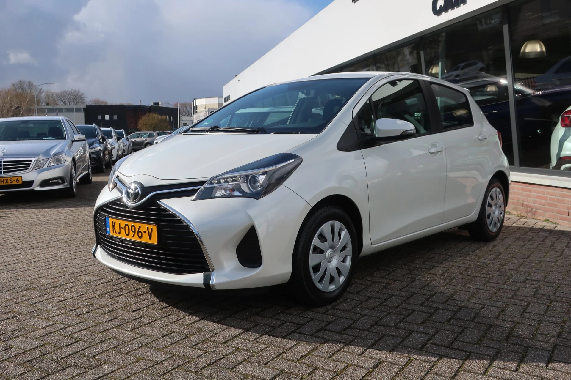 Hoofdafbeelding Toyota Yaris