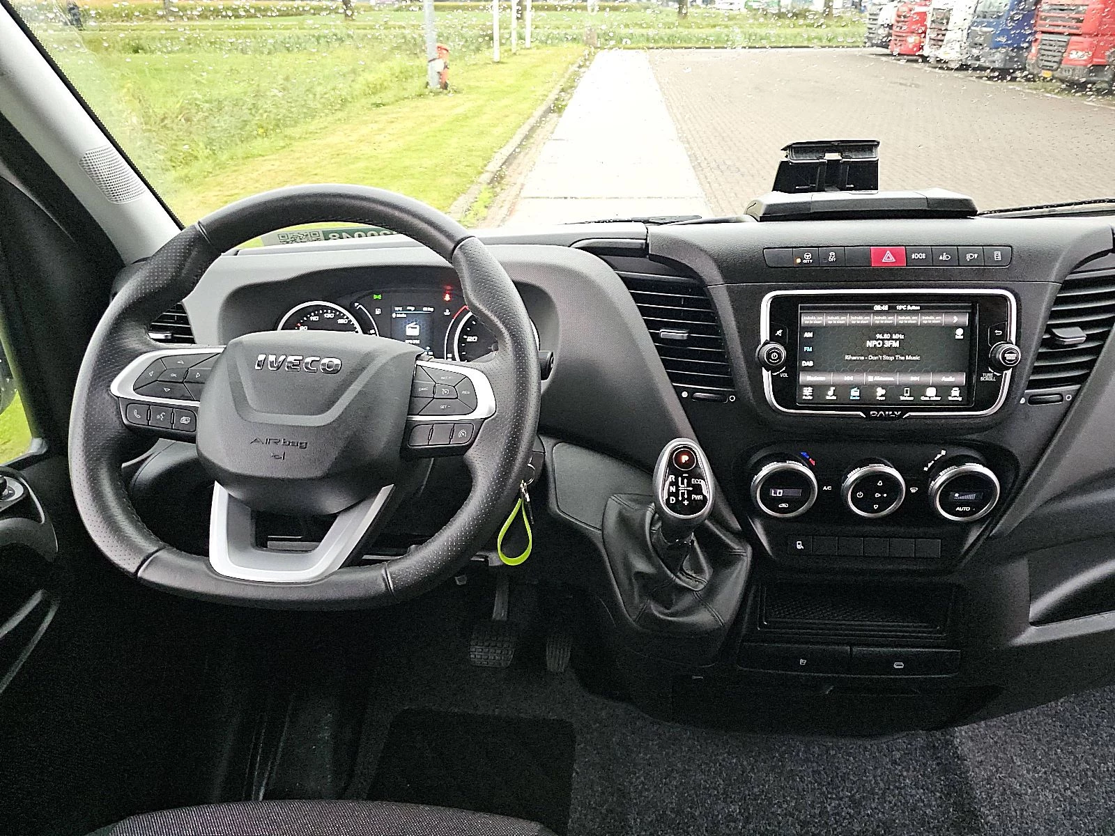 Hoofdafbeelding Iveco 35S18