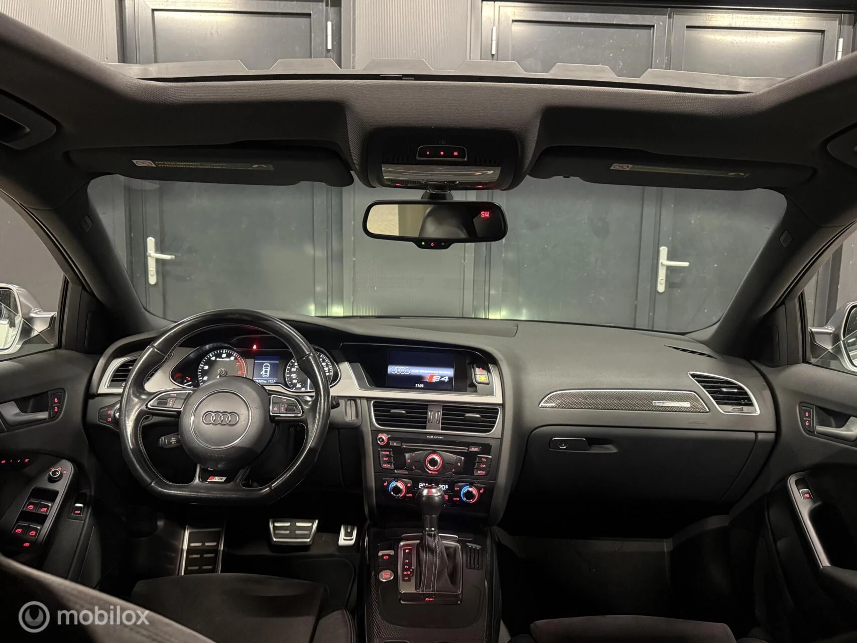 Hoofdafbeelding Audi S4