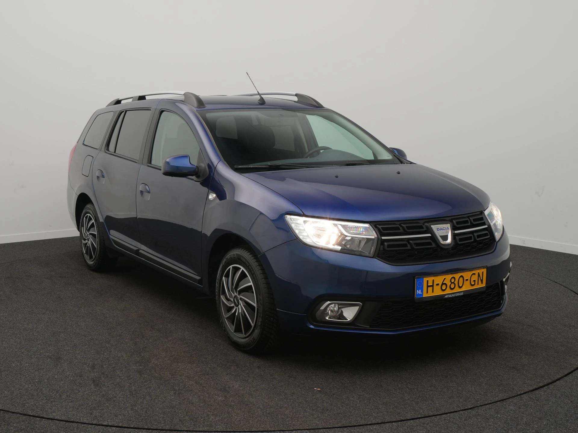 Hoofdafbeelding Dacia Logan