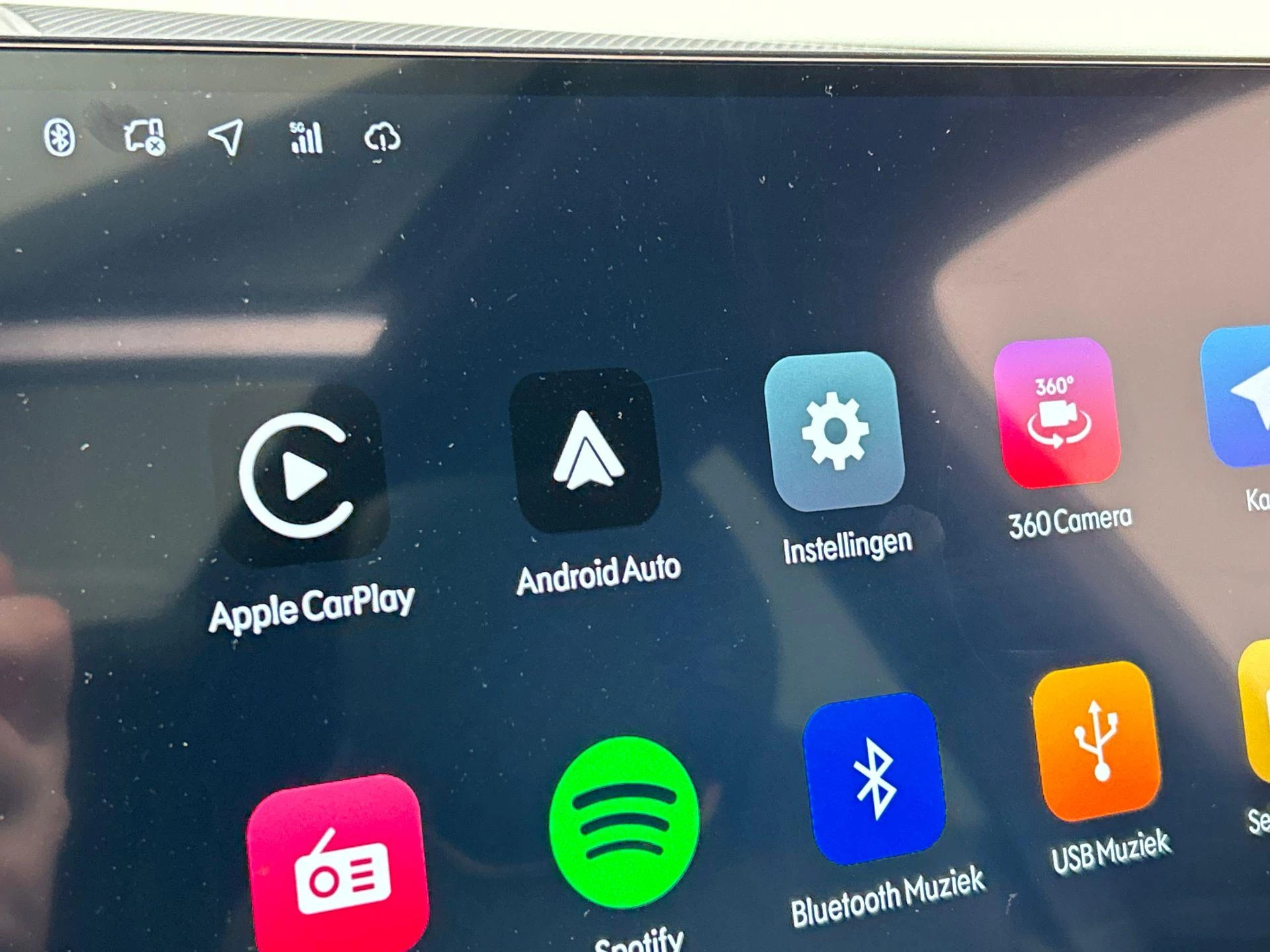 Hoofdafbeelding Lynk & Co 08