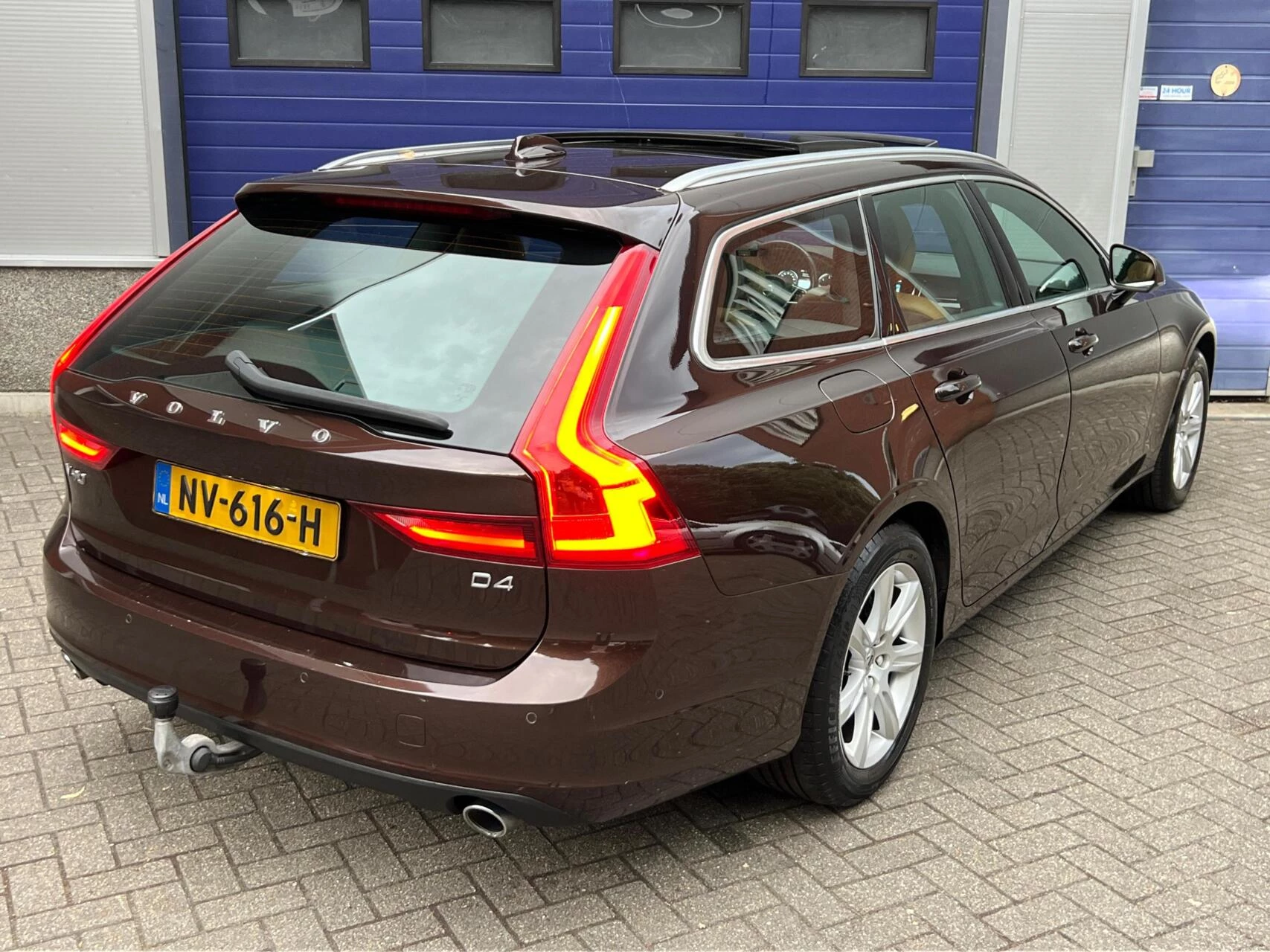 Hoofdafbeelding Volvo V90