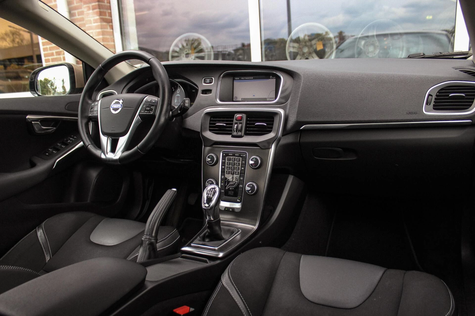 Hoofdafbeelding Volvo V40