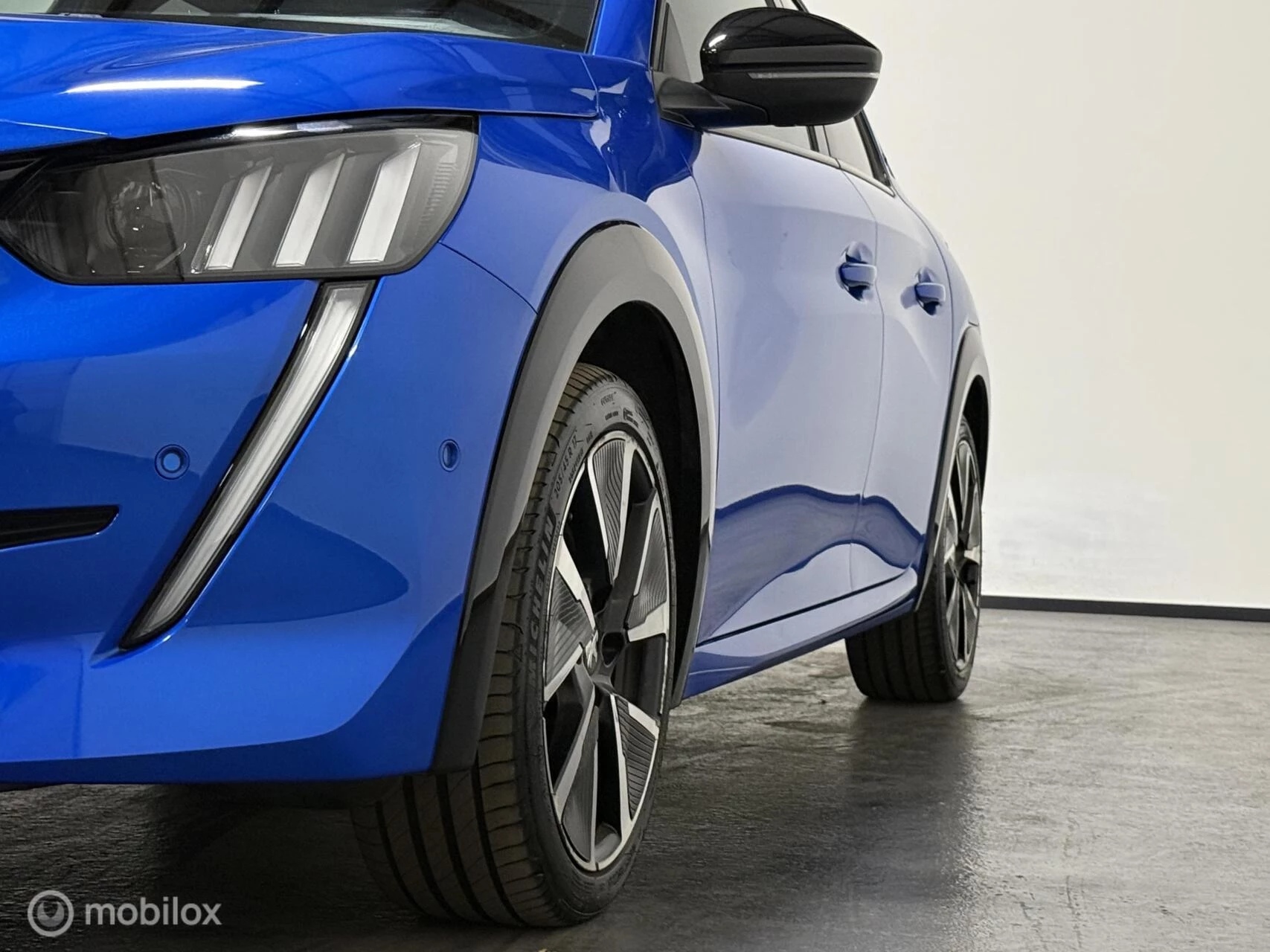 Hoofdafbeelding Peugeot e-208