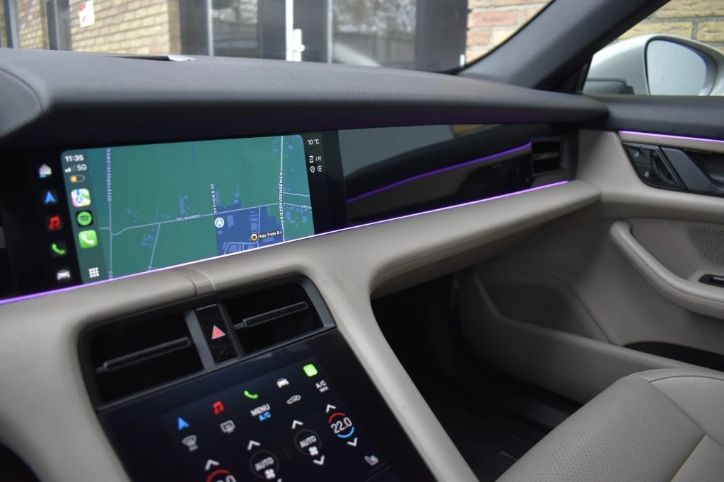 Hoofdafbeelding Porsche Taycan