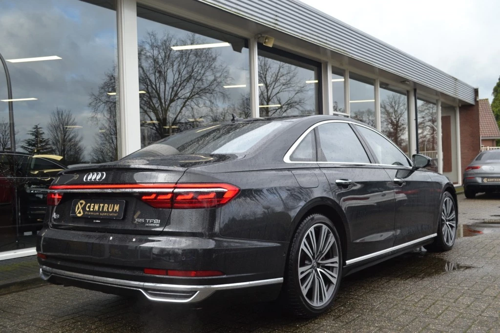 Hoofdafbeelding Audi A8