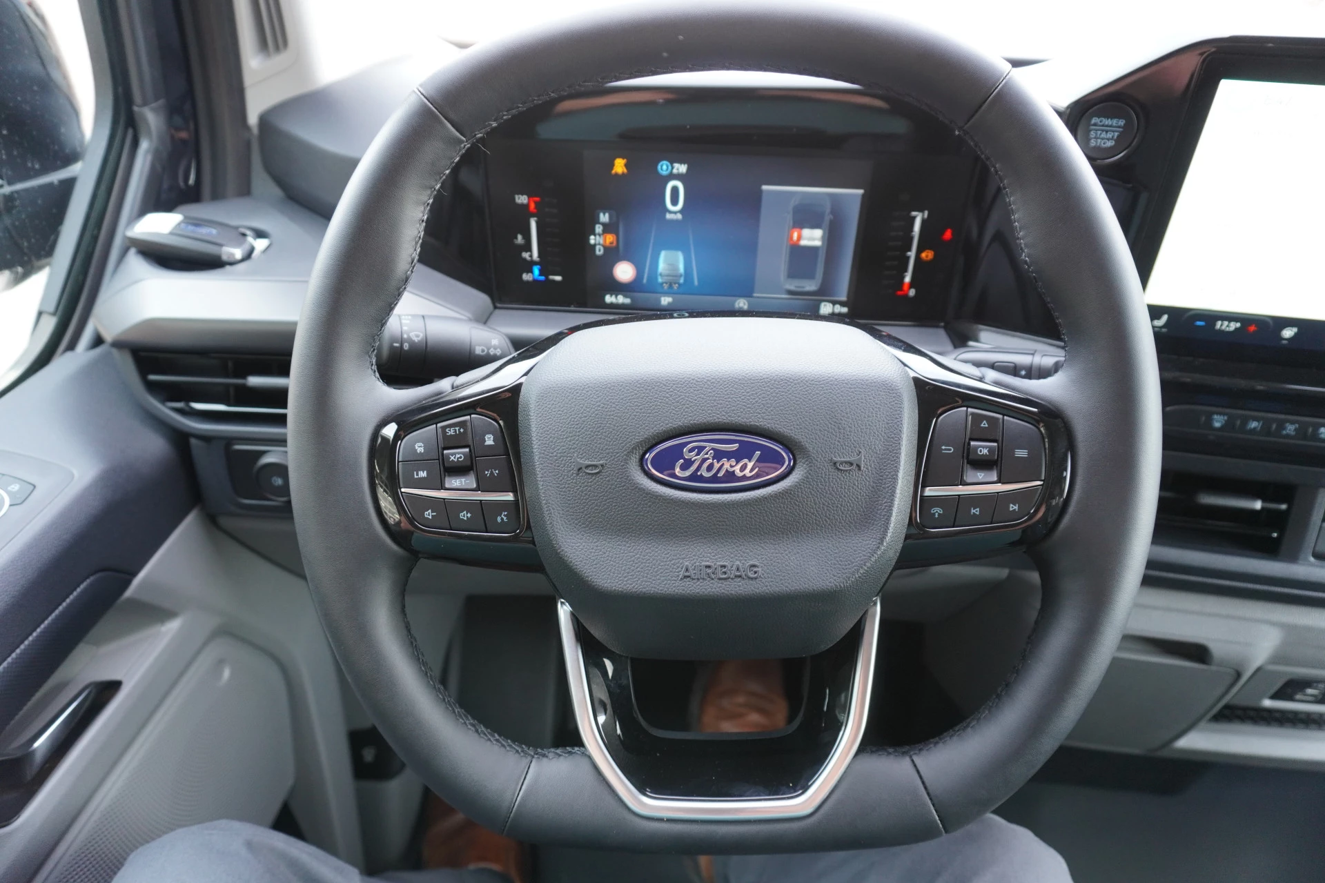 Hoofdafbeelding Ford E-Transit