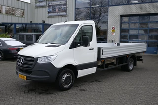 Hoofdafbeelding Mercedes-Benz Sprinter Mercedes-Benz Sprinter 514 CDI L3 Open laadbak Geveerde verwarmde stoel, MBUX met Apple Carplay / Android Auto