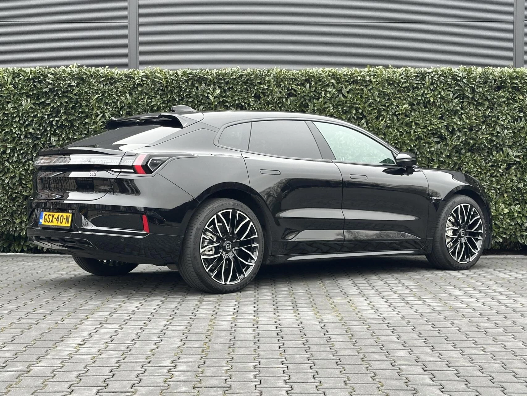 Hoofdafbeelding Zeekr 001