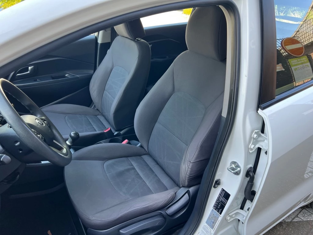 Hoofdafbeelding Kia Rio