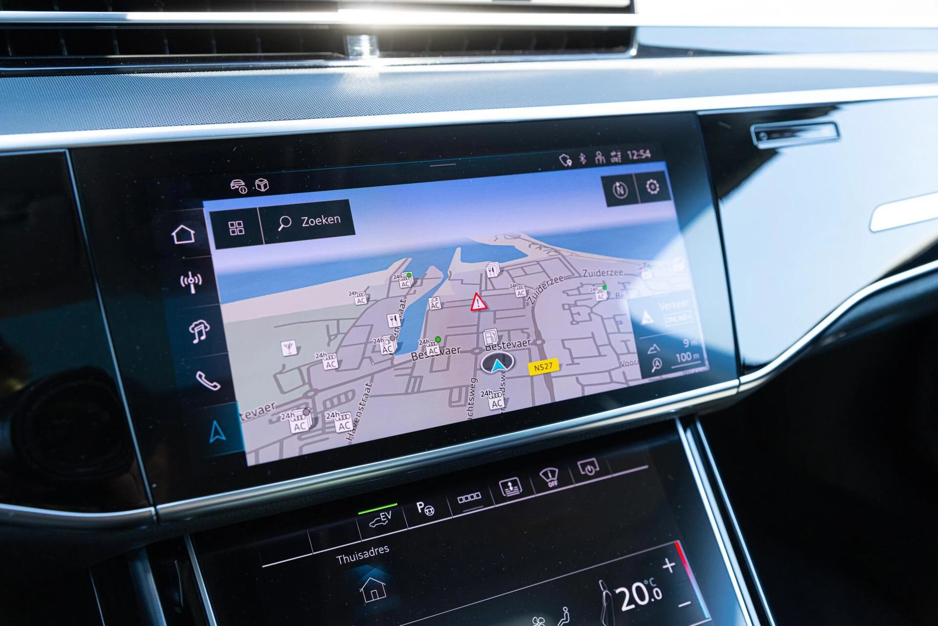 Hoofdafbeelding Audi A8