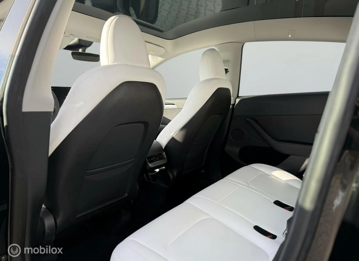 Hoofdafbeelding Tesla Model Y