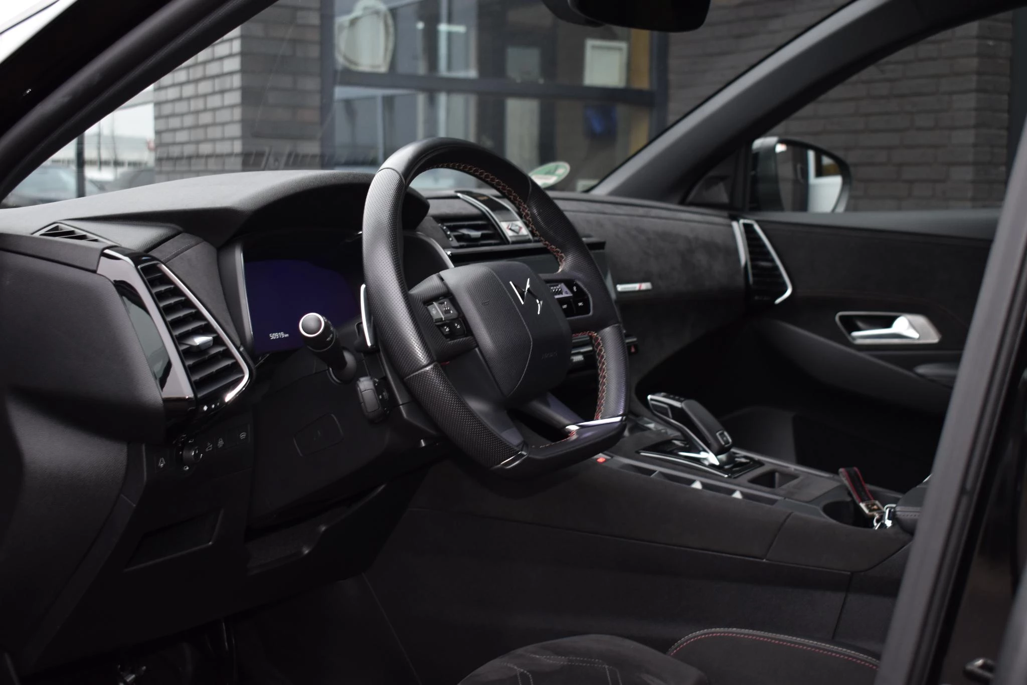 Hoofdafbeelding DS DS 7