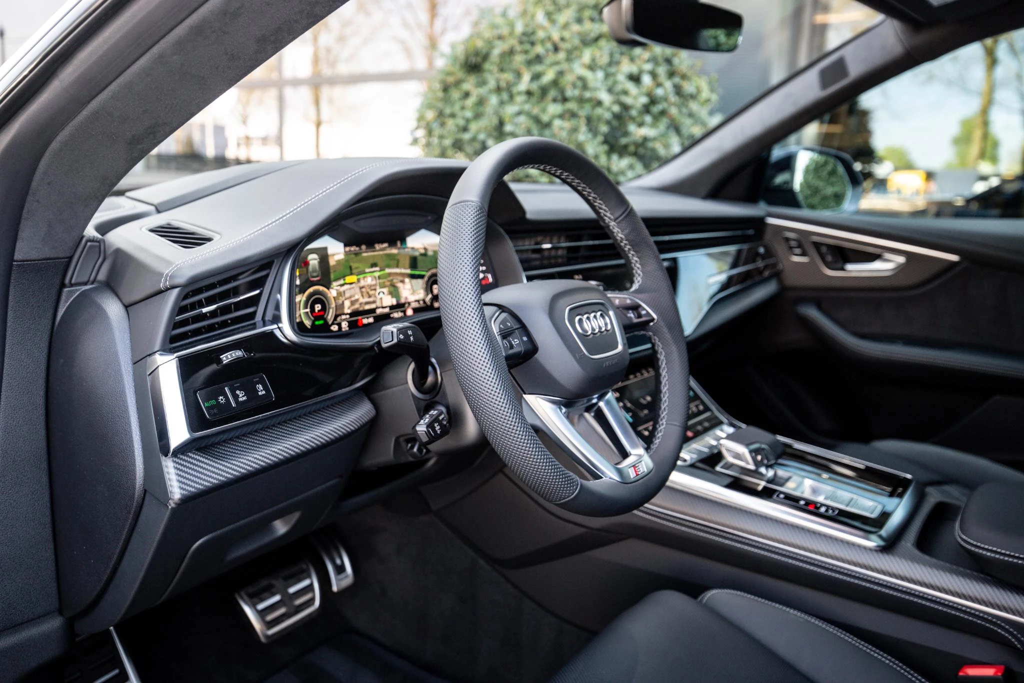 Hoofdafbeelding Audi Q8