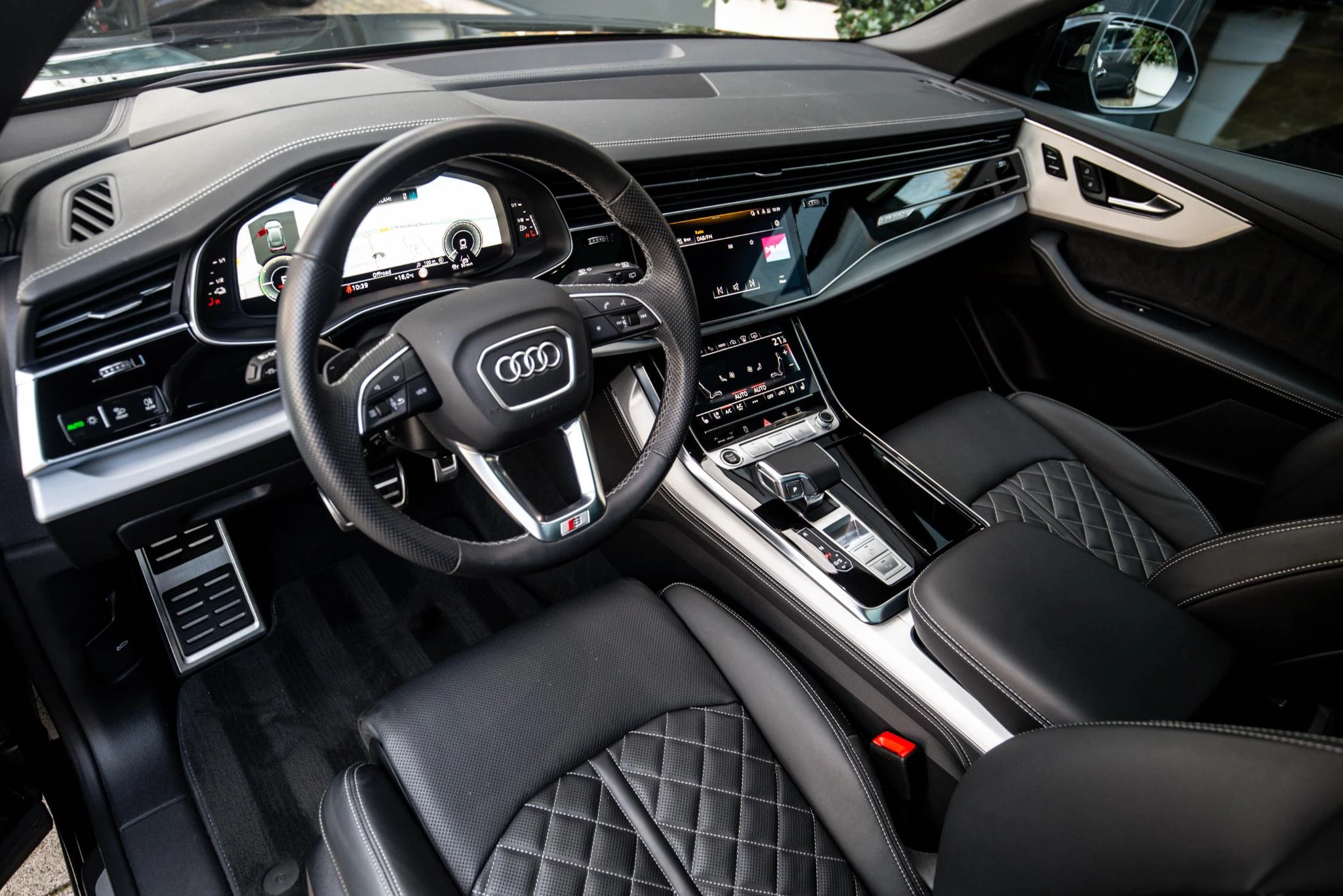 Hoofdafbeelding Audi Q8