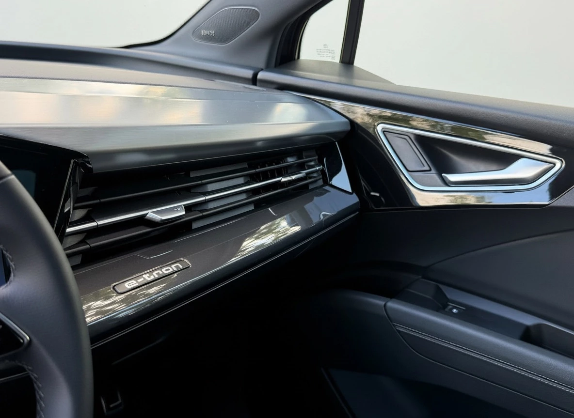 Hoofdafbeelding Audi Q4 Sportback e-tron