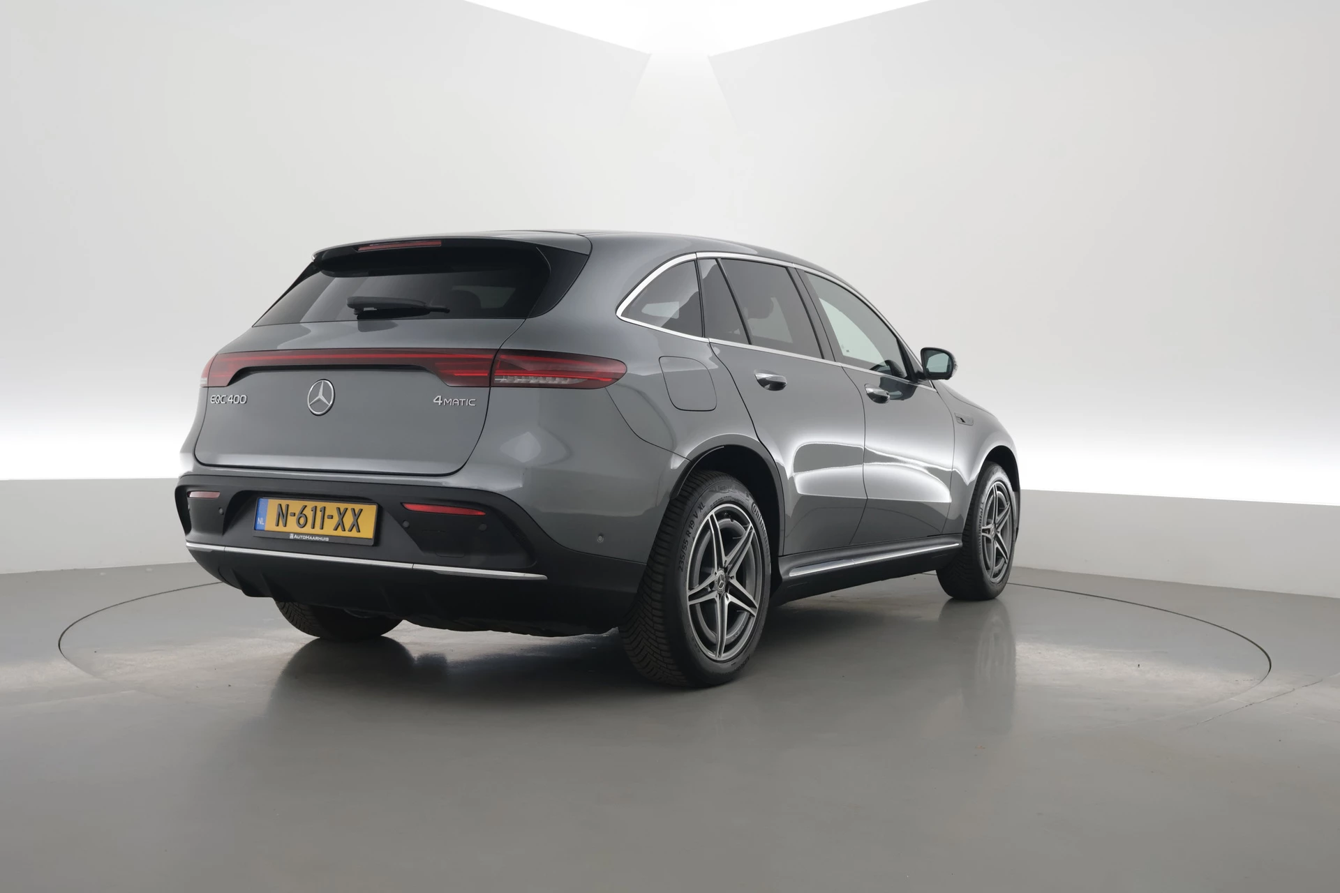 Hoofdafbeelding Mercedes-Benz EQC