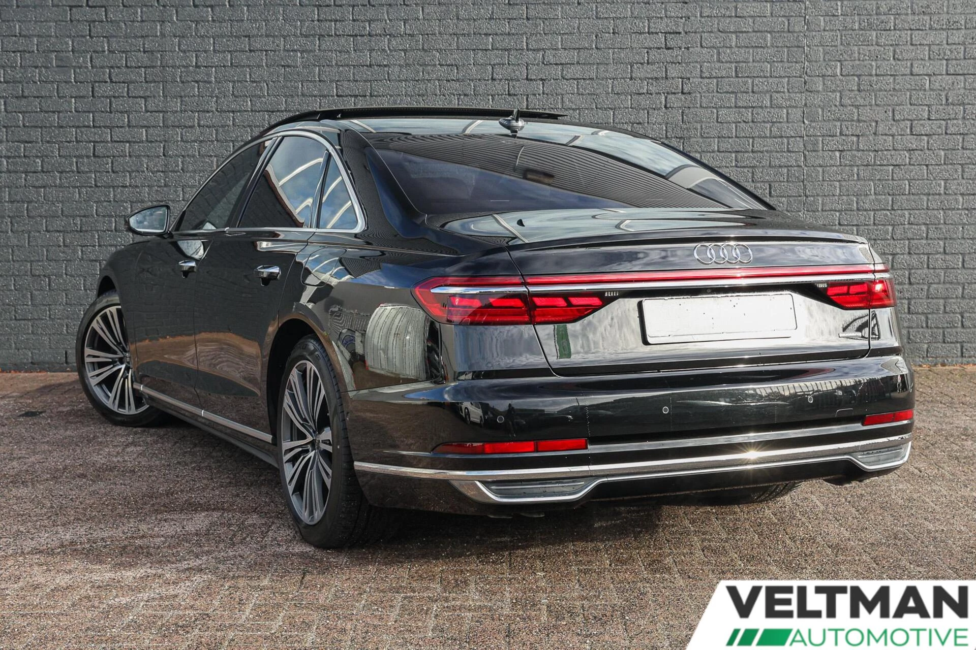 Hoofdafbeelding Audi A8