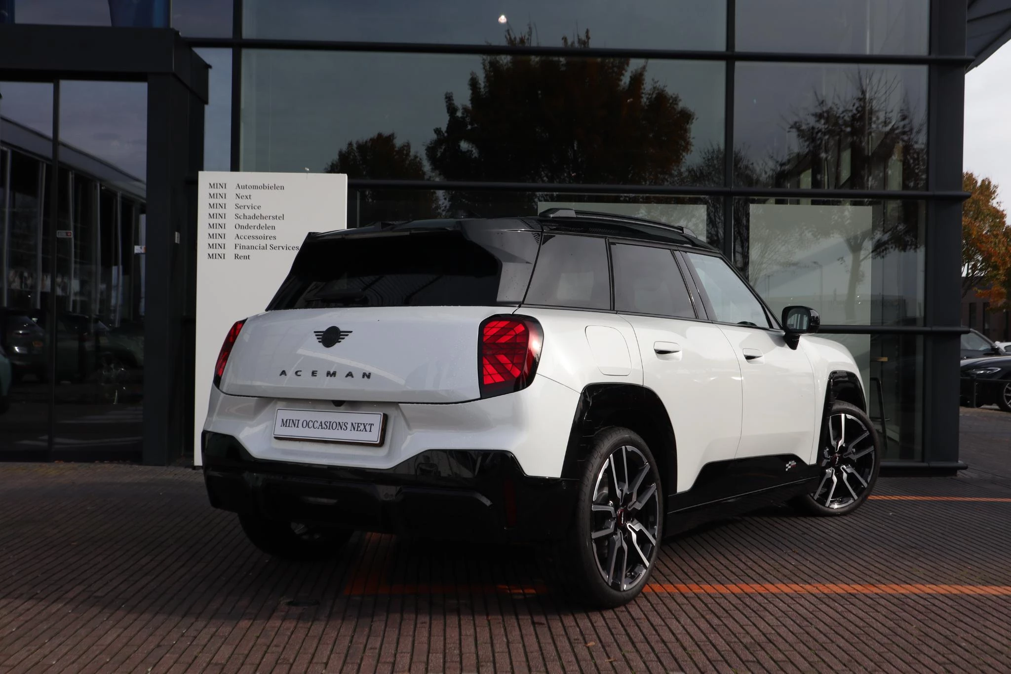 Hoofdafbeelding MINI Aceman