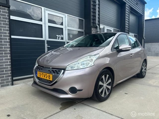 Peugeot 208 1.4 e-HDi APK NAP Airco Automaat Parkeersensoren