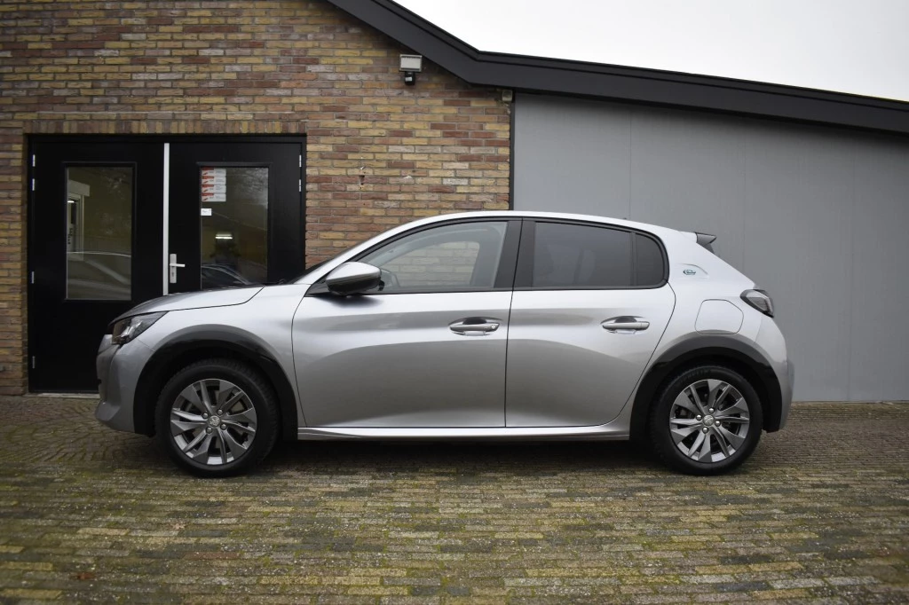 Hoofdafbeelding Peugeot e-208