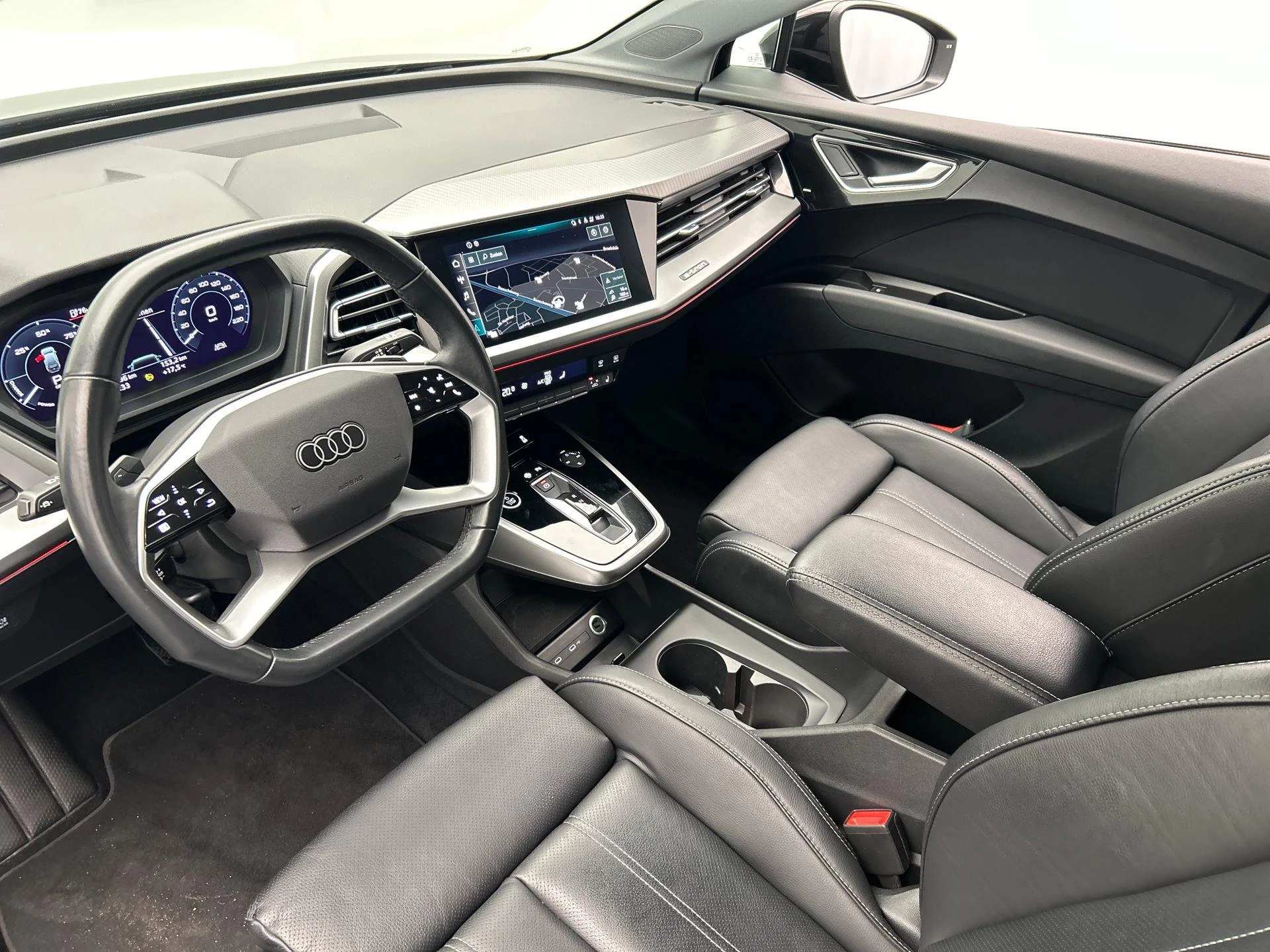 Hoofdafbeelding Audi Q4 e-tron