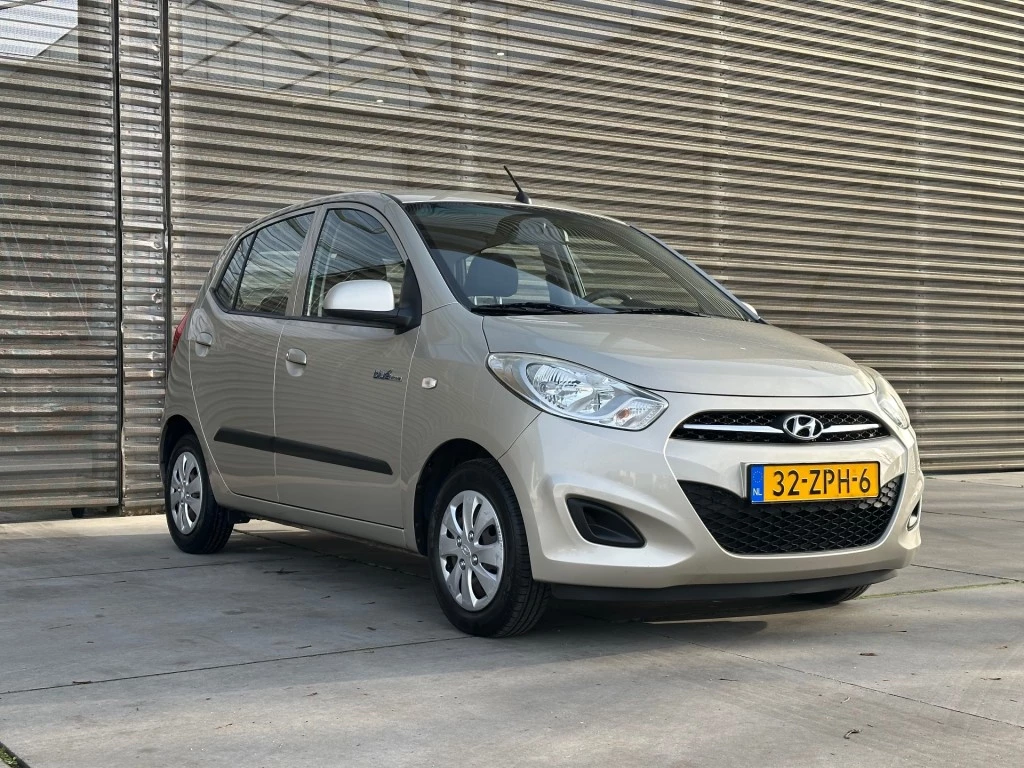 Hoofdafbeelding Hyundai i10