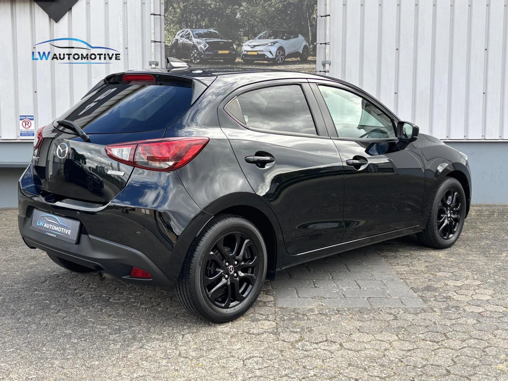 Hoofdafbeelding Mazda 2