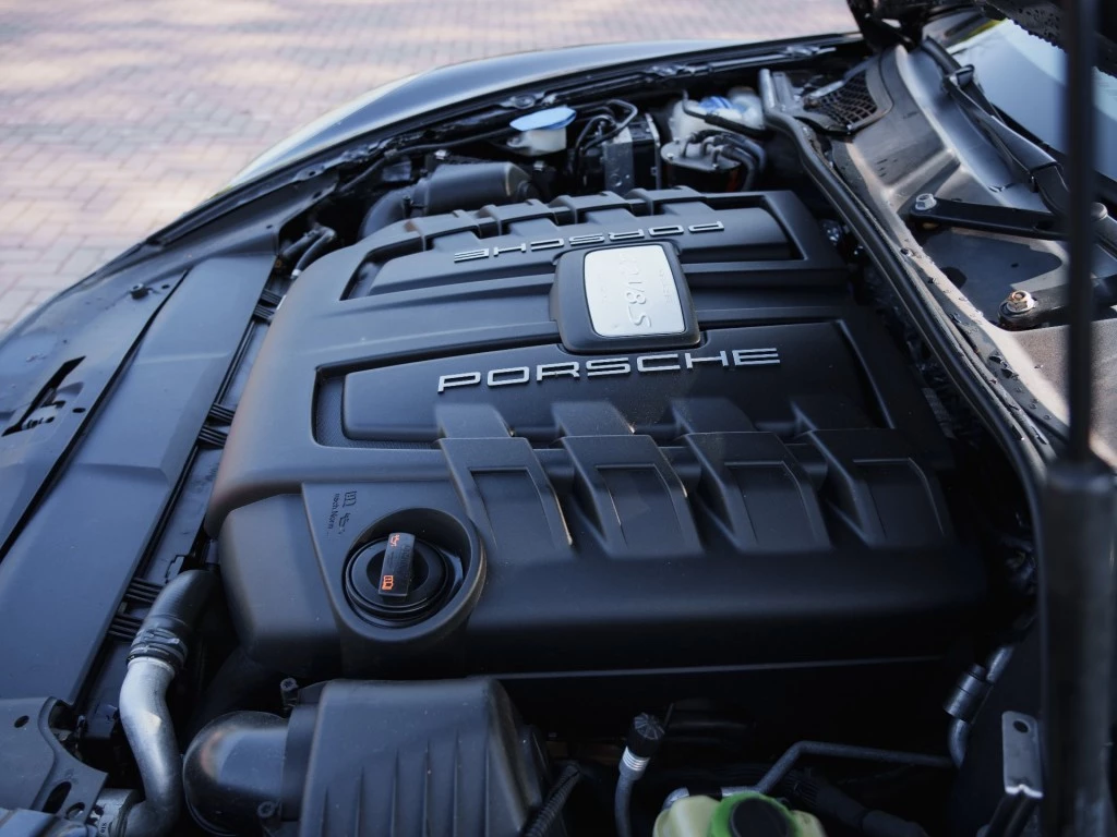 Hoofdafbeelding Porsche Cayenne
