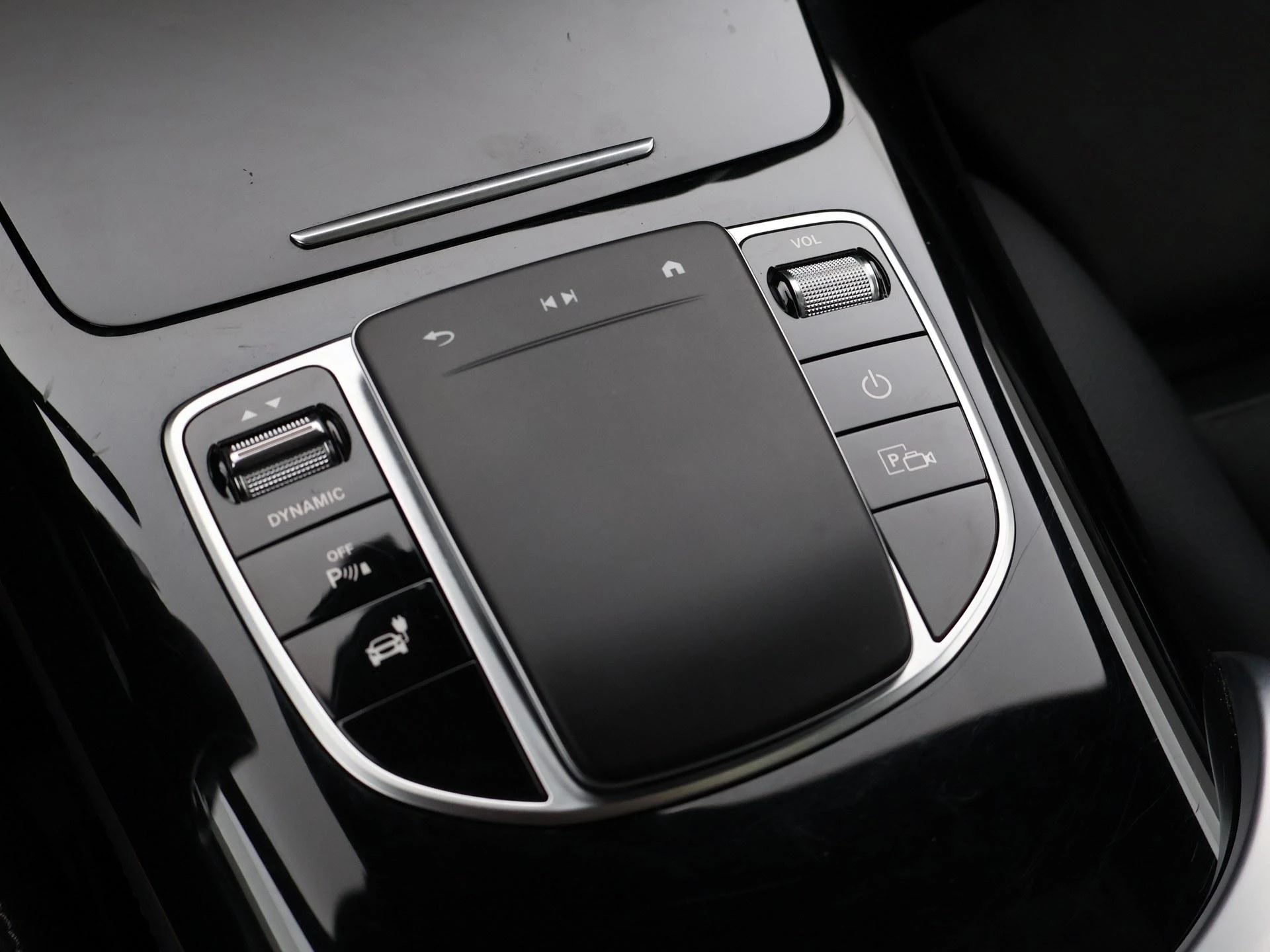 Hoofdafbeelding Mercedes-Benz EQC