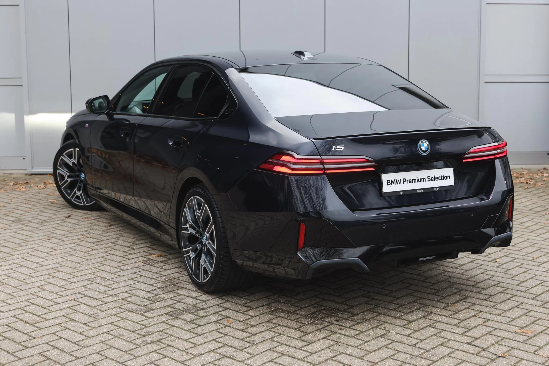 Hoofdafbeelding BMW i5