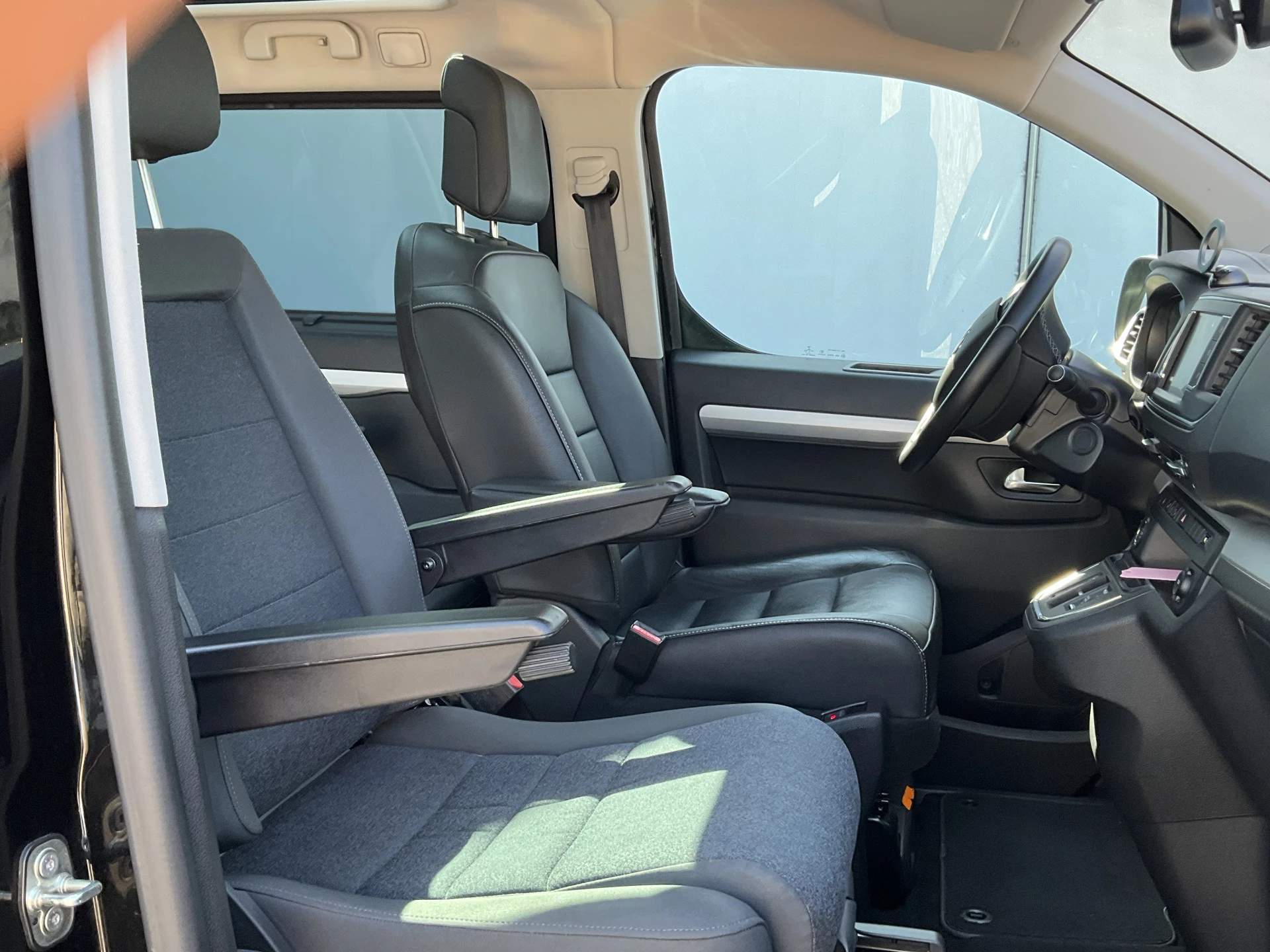Hoofdafbeelding Opel Zafira e-Life