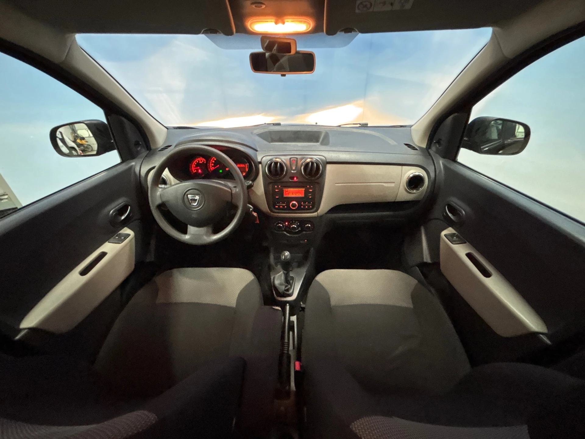 Hoofdafbeelding Dacia Lodgy