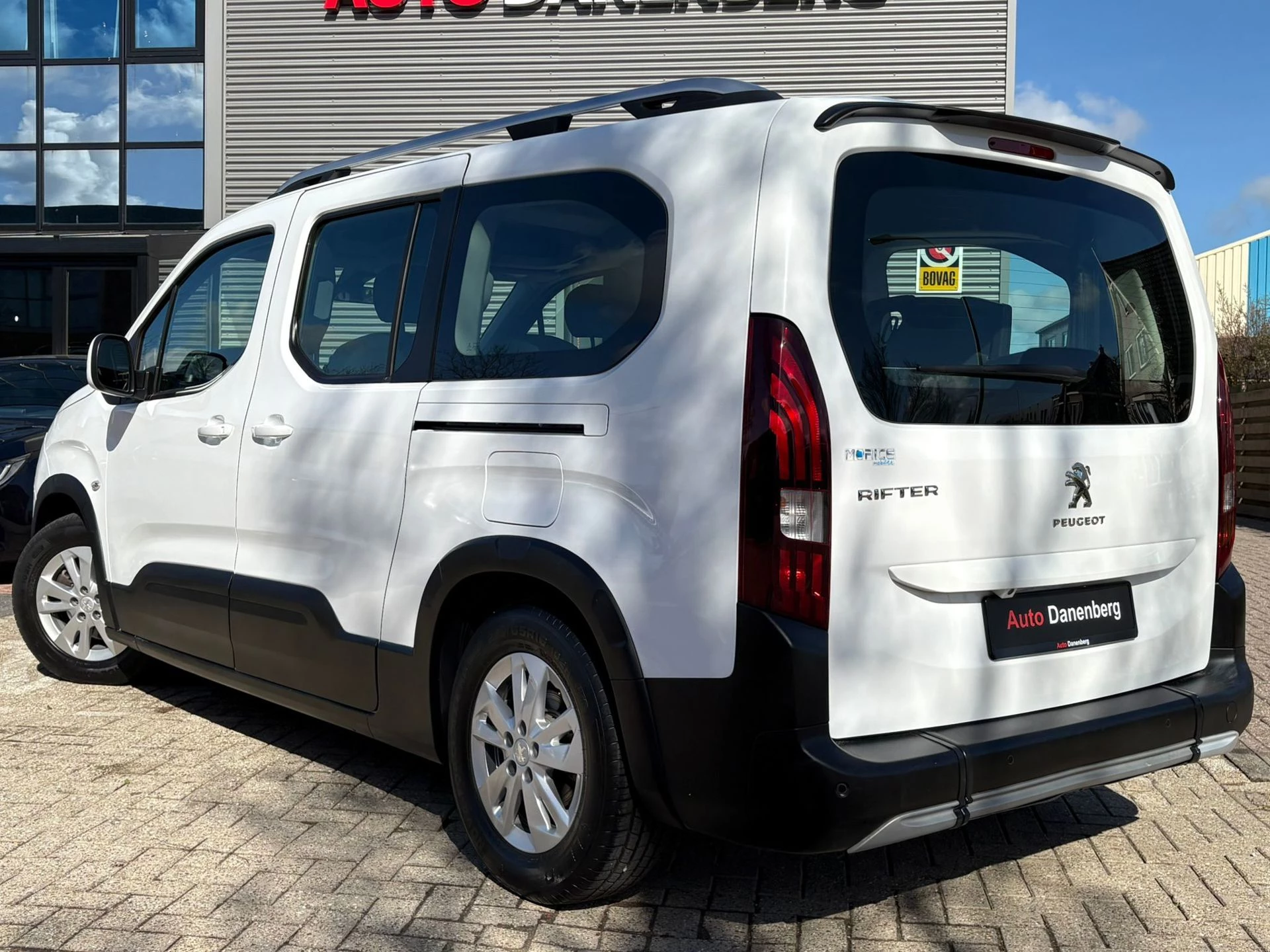 Hoofdafbeelding Peugeot Rifter