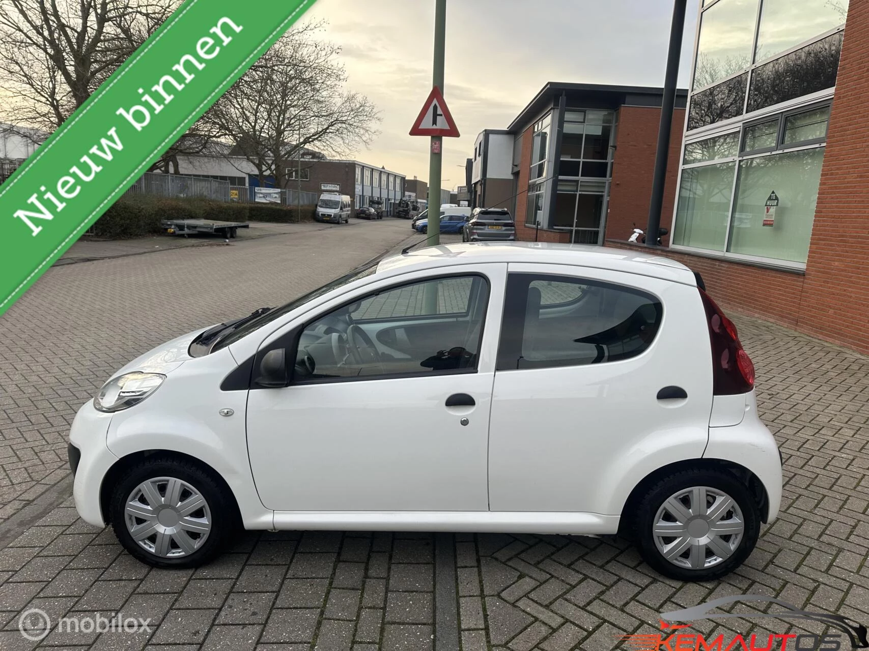 Hoofdafbeelding Peugeot 107