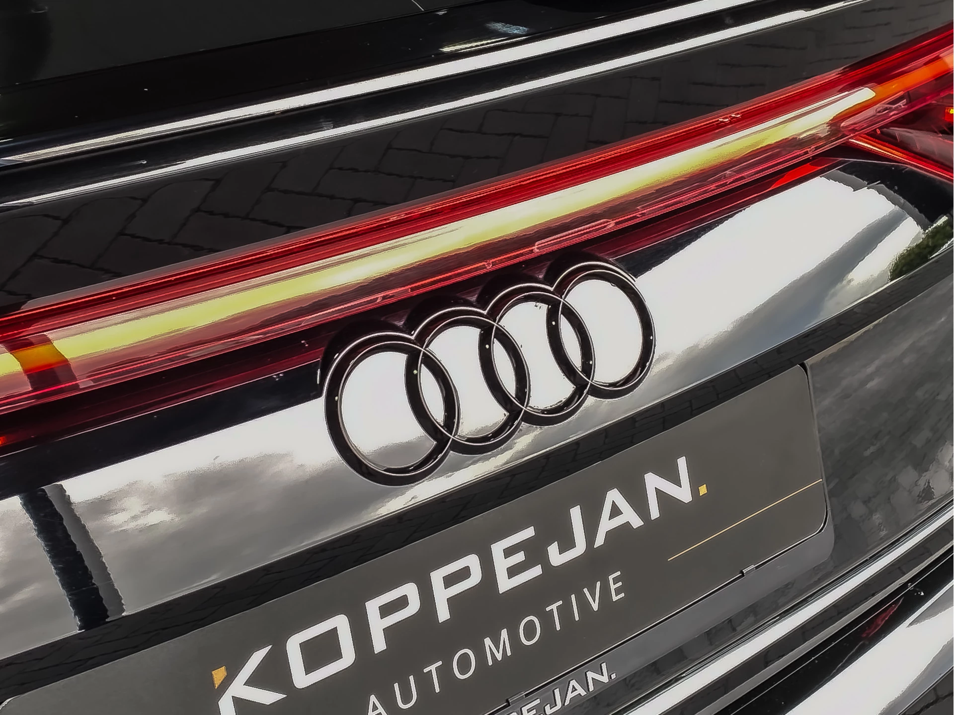 Hoofdafbeelding Audi Q8