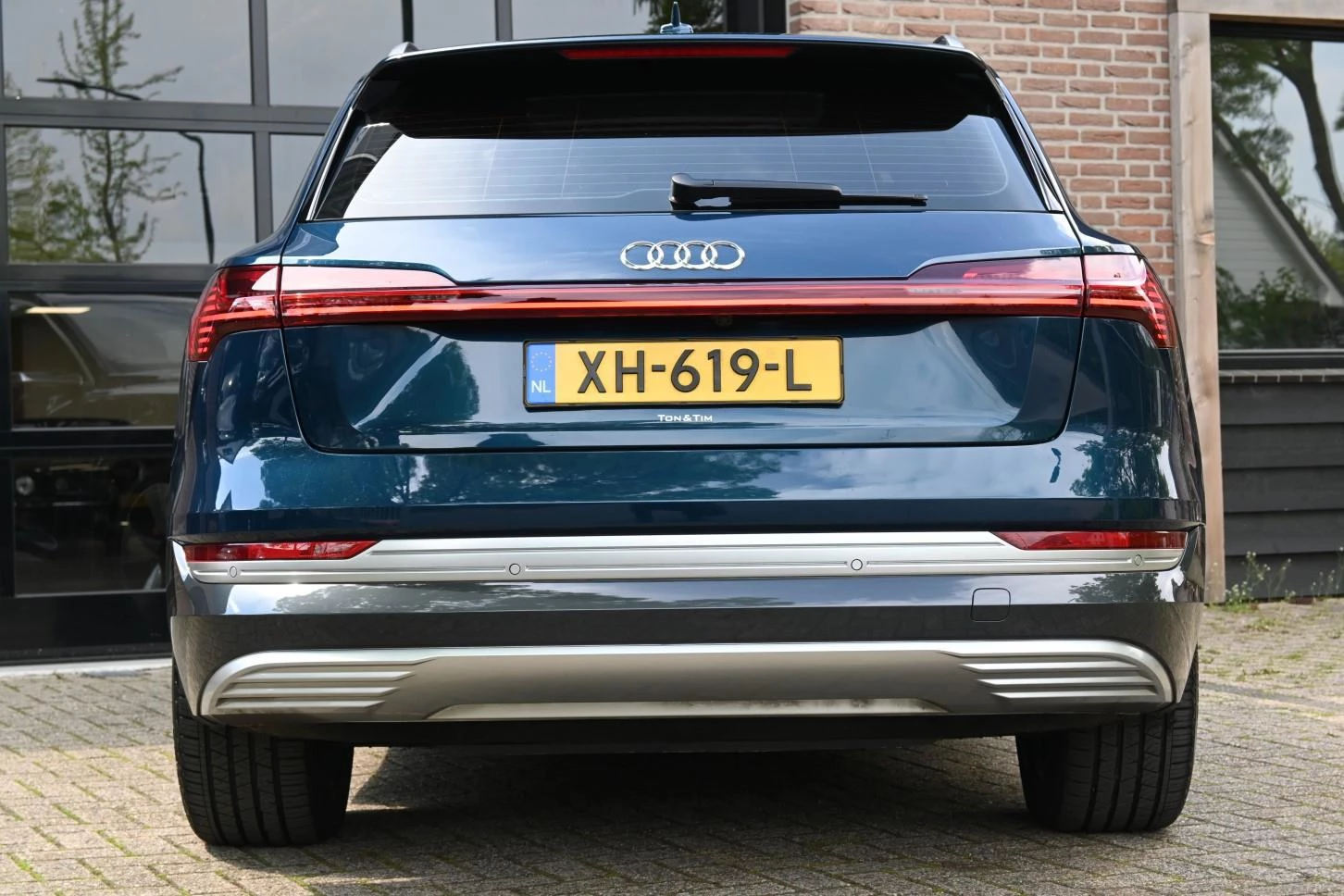 Hoofdafbeelding Audi e-tron