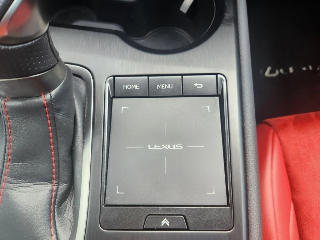 Hoofdafbeelding Lexus UX