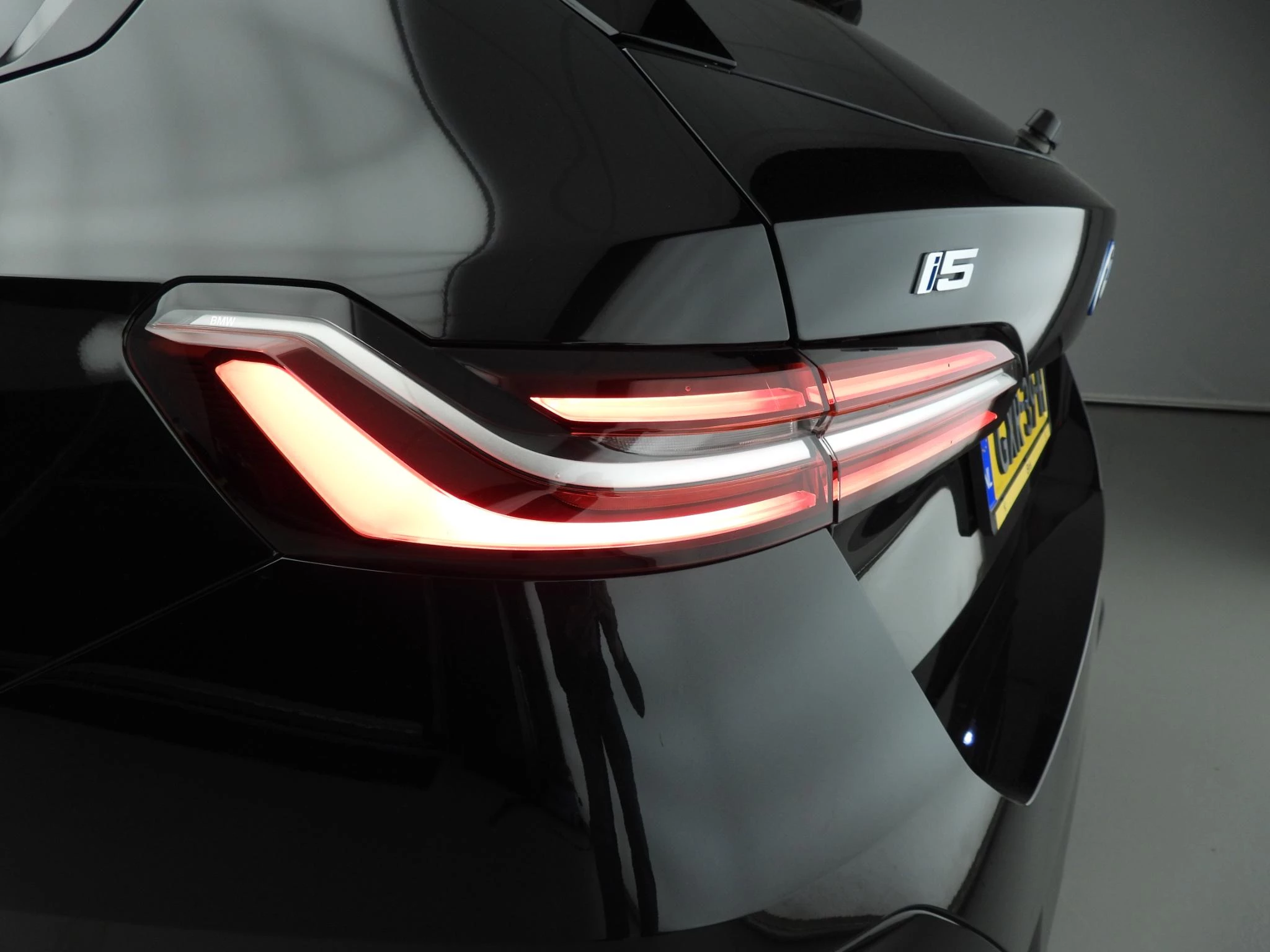Hoofdafbeelding BMW i5