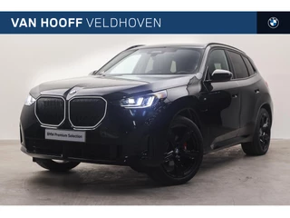 BMW X3 30e xDrive M Sport Automaat / Panoramadak / Trekhaak / Sportstoelen / Stoelventilatie / Comfort Access / Adaptieve LED / Parking Assistant Plus / Harman Kardon