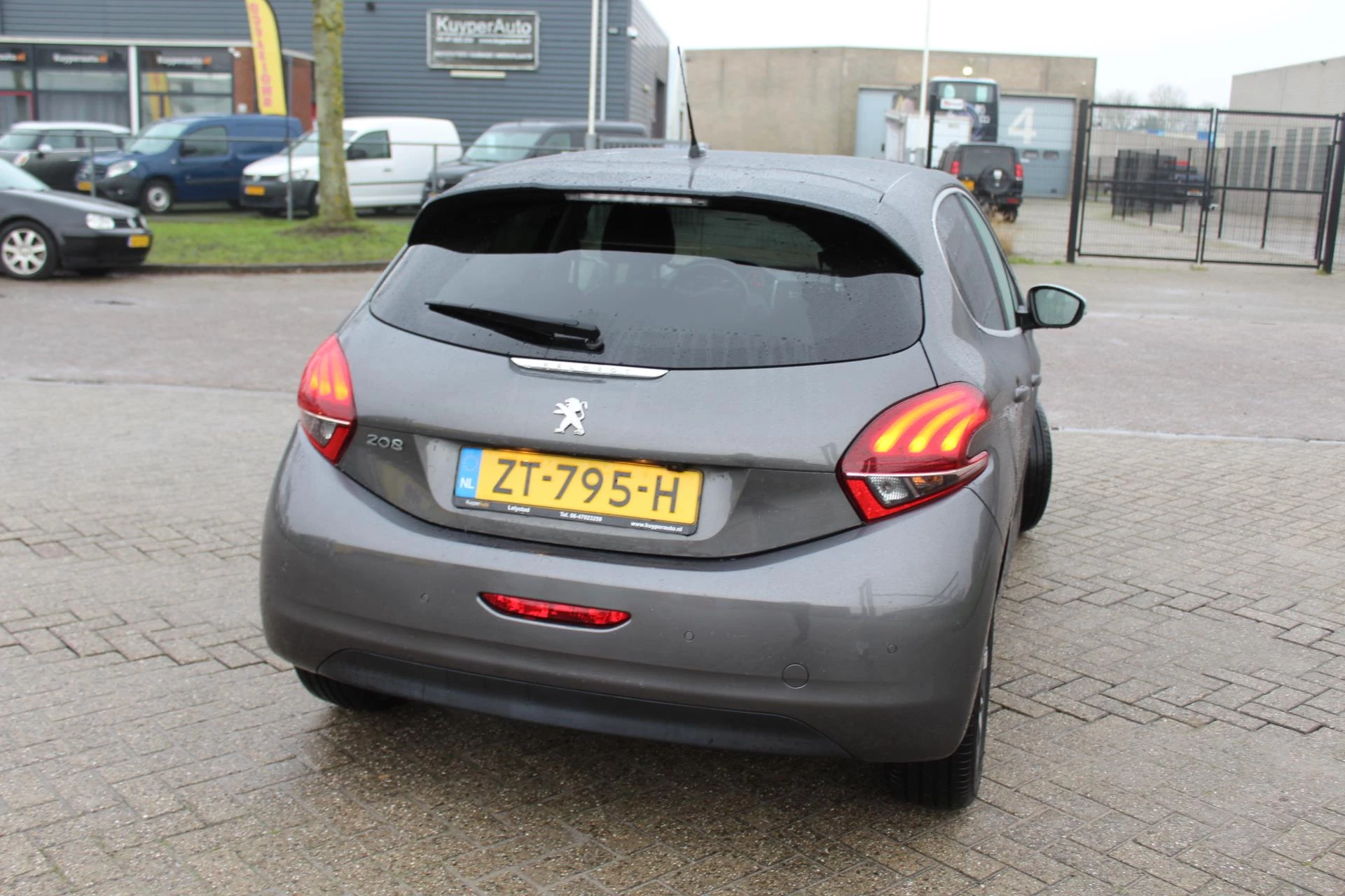 Hoofdafbeelding Peugeot 208