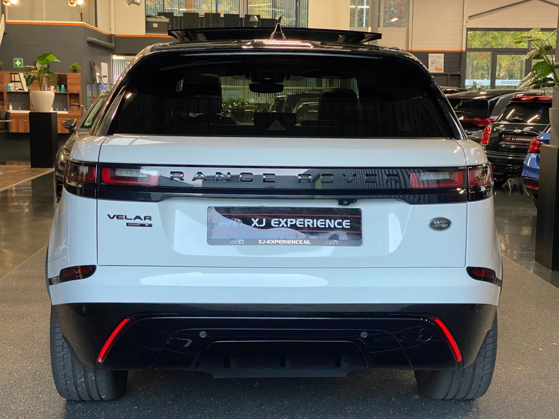 Hoofdafbeelding Land Rover Range Rover Velar