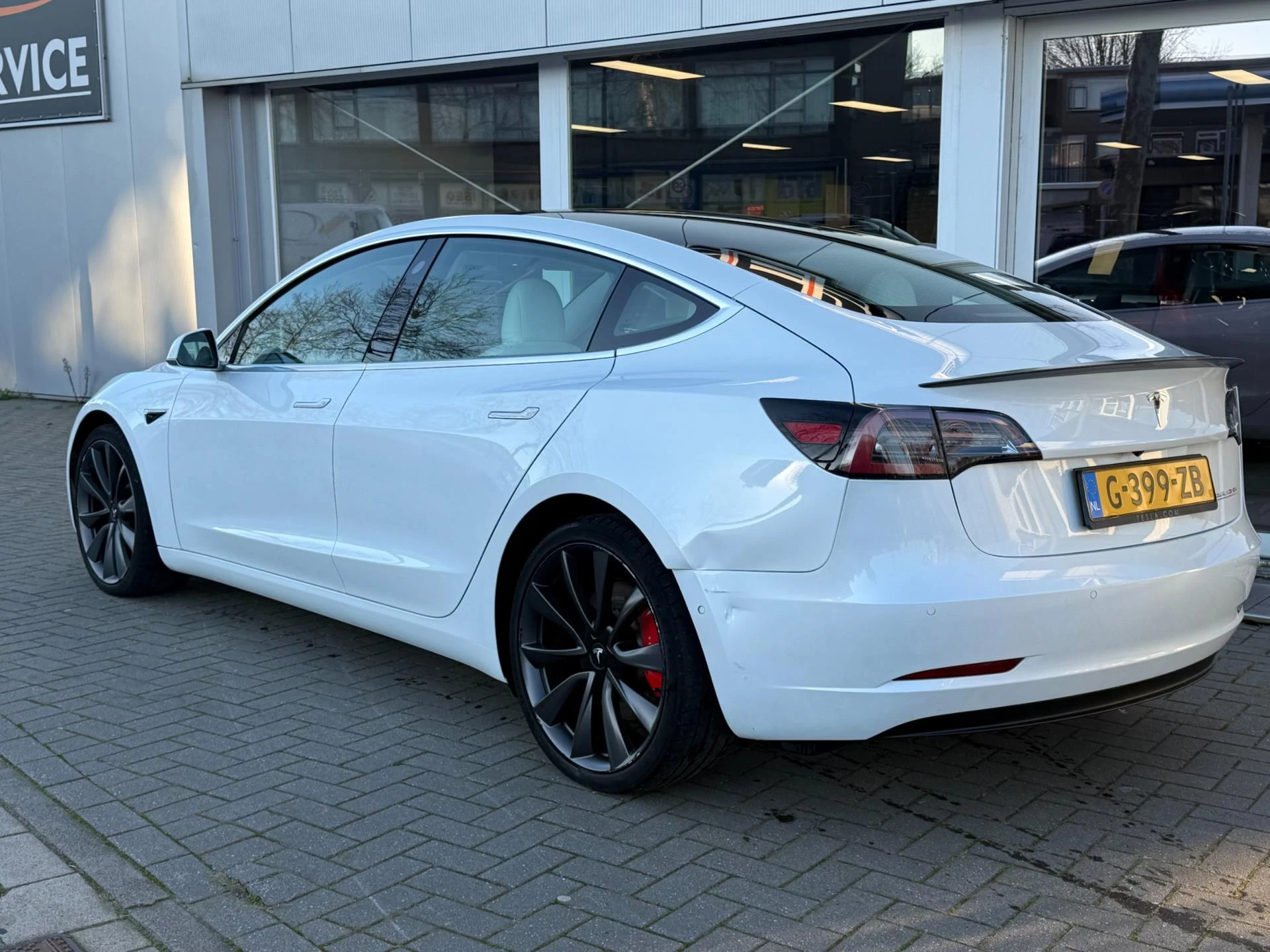 Hoofdafbeelding Tesla Model 3
